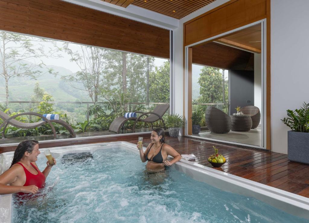 Hosté ubytování The Grand Cliff Resort Munnar