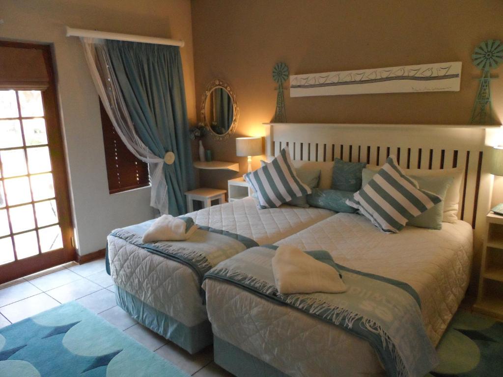 A Cherry Lane Self Catering and B&B - Tweeling/tweepersoonskamer