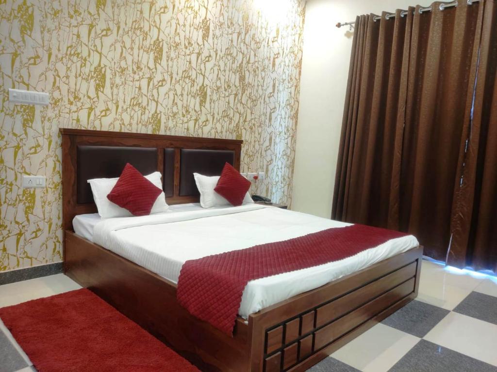 HOTEL AASTHA SHREE DHAM - Quarto Duplo