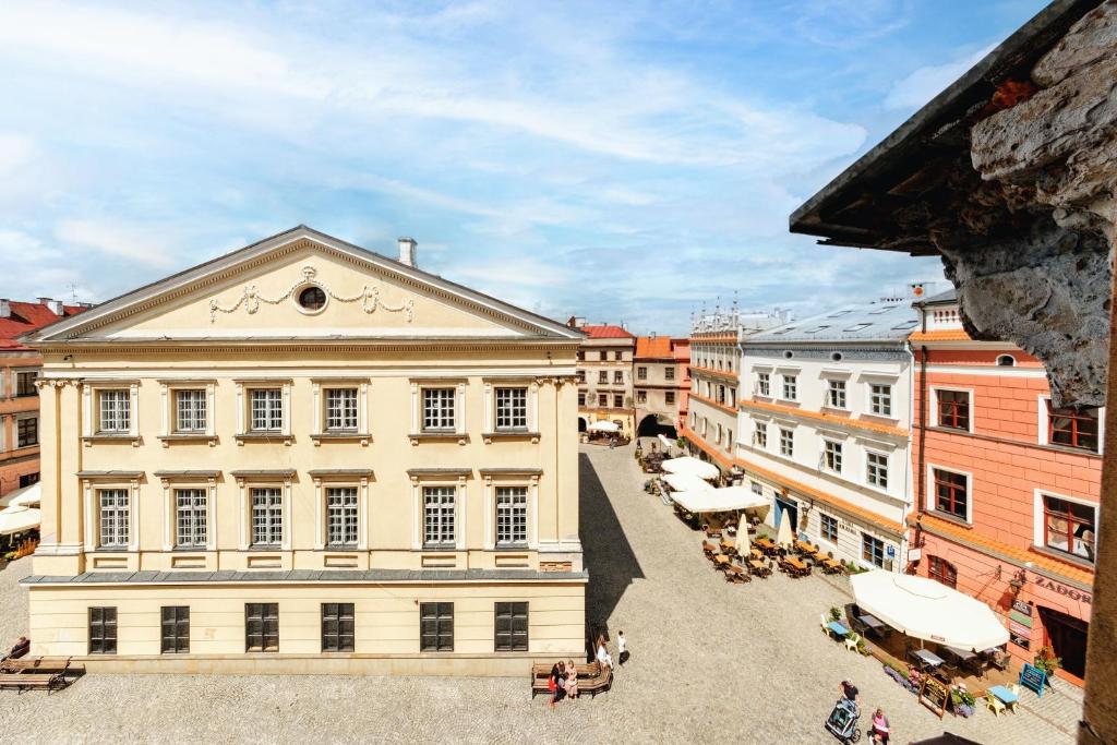 Rynek 10 Apartments - 16