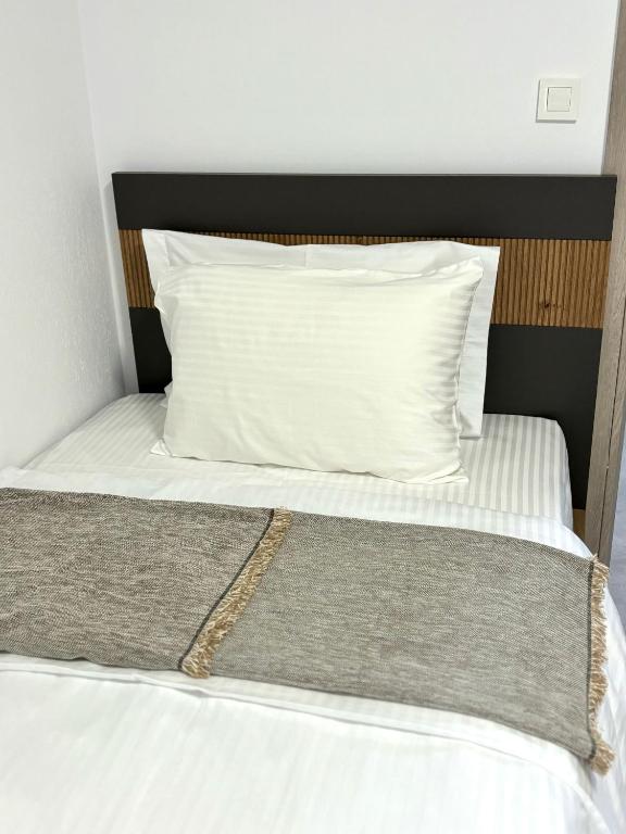 MYROVOLOS APARTMENTS - 17