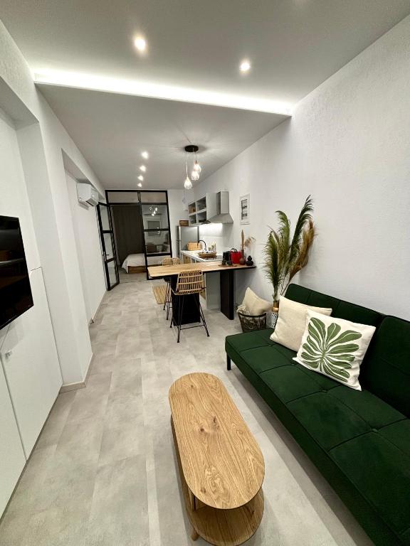 MYROVOLOS APARTMENTS - 6