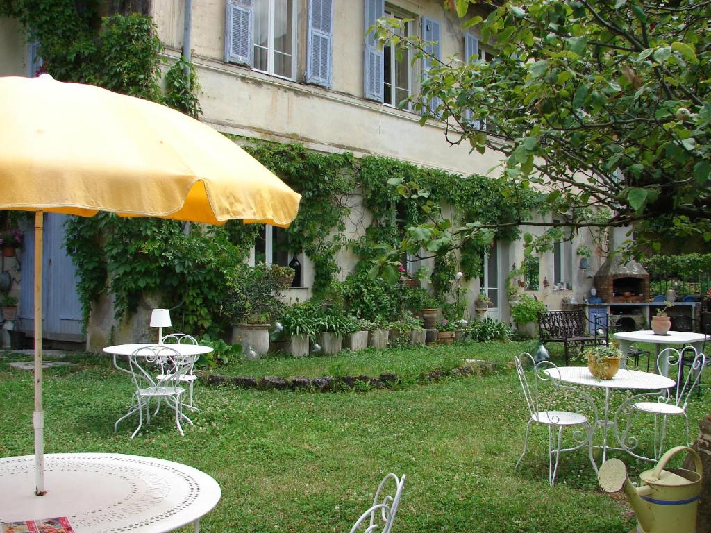 Au Relais Fleuri - Housity