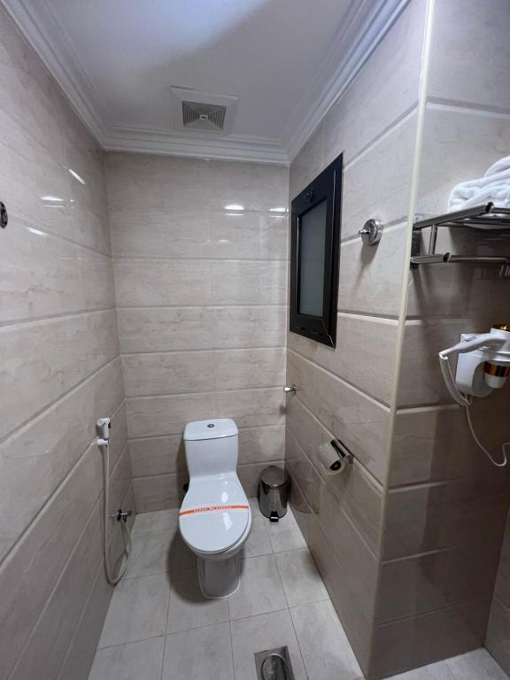 Koupelna v ubytování لافانتا للشقق المخدومه - LAVANTA Hotel