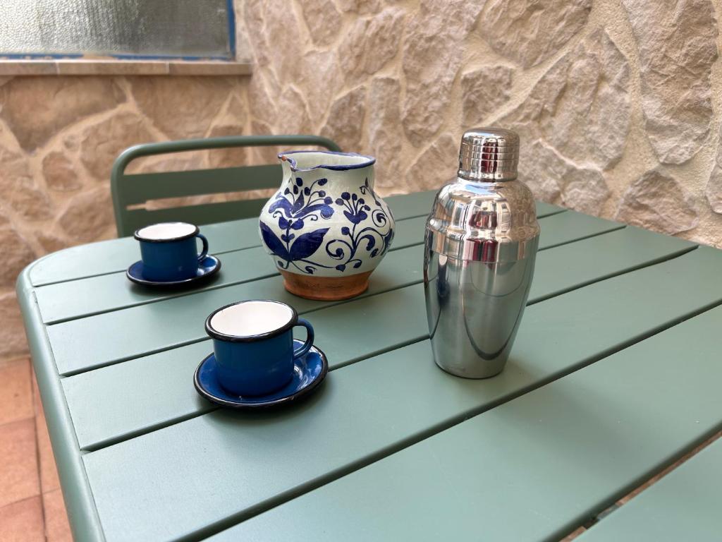 Zestaw do parzenia kawy i herbaty w obiekcie Appartamento Firenze Mayer