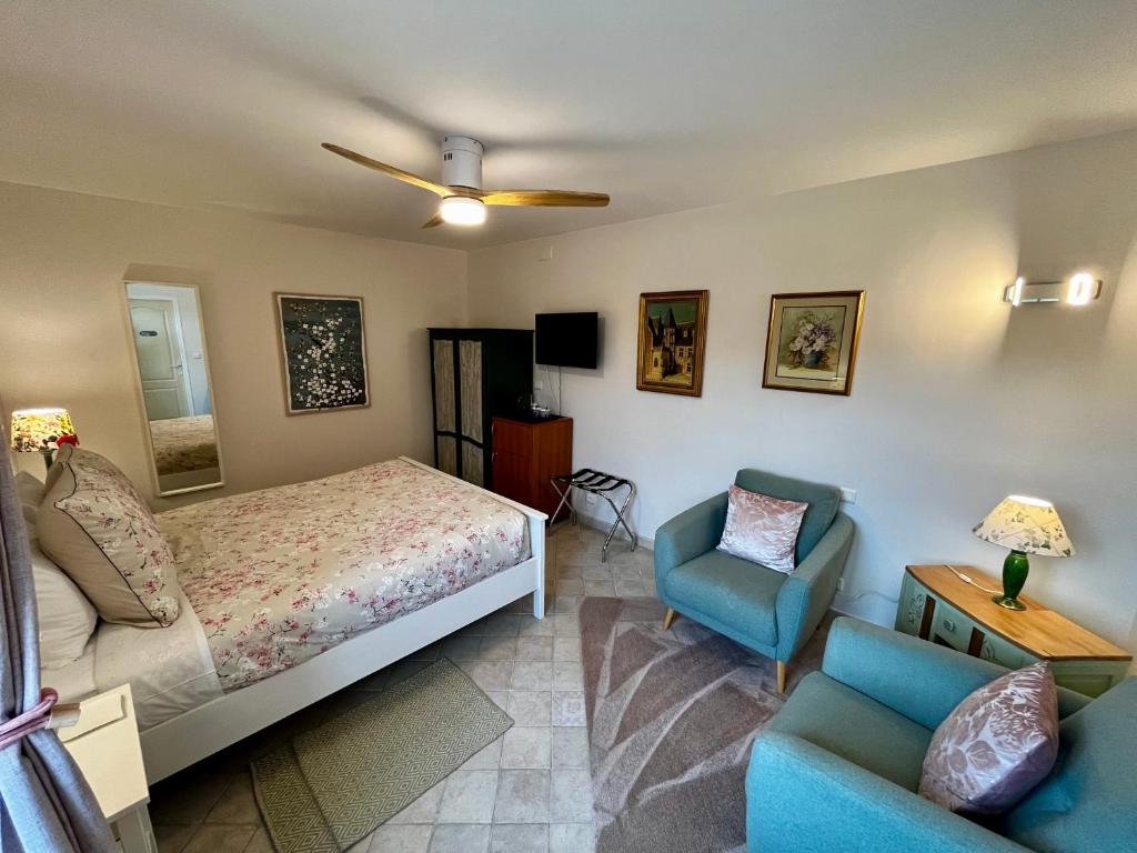 Sans Souci Bed and Breakfast Luxe Heated Pool and Restaurant - 15