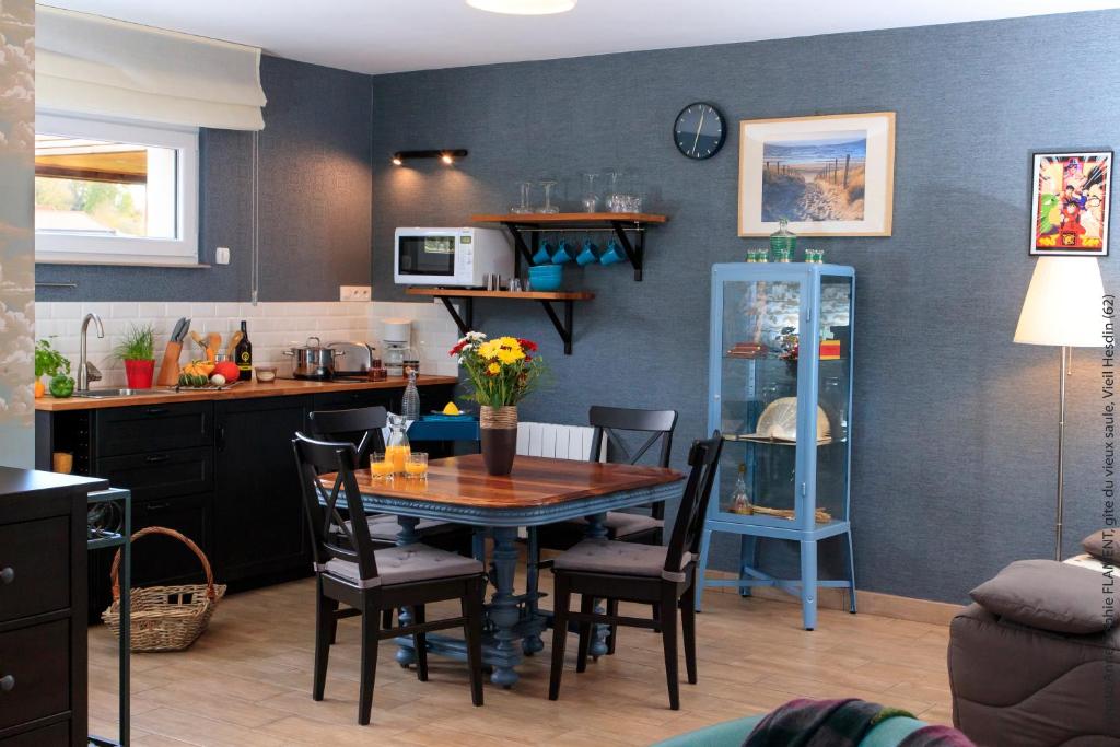 gite du vieux saule 1 gite avec spa privatif pour 2 personnes 1 suite familiale sans spa - Family Suite