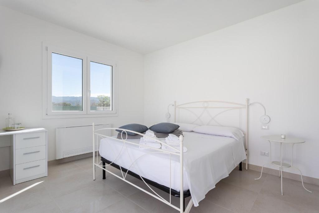 Villa Greca Holiday Rooms - Double Room With Pool View