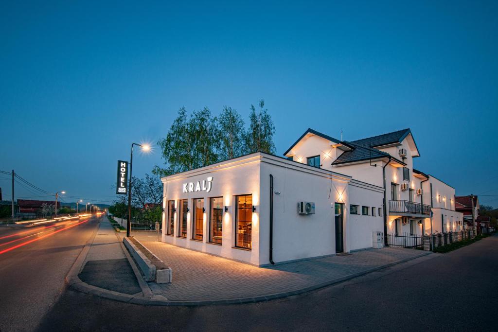 Budova, kde se hotel nachází