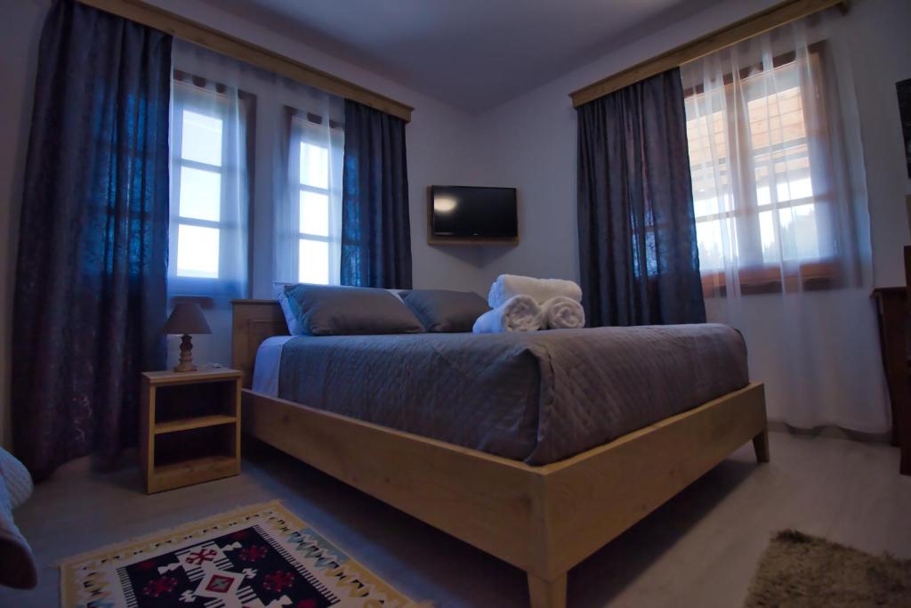 Postel nebo postele na pokoji v ubytování Emblematic House Apartment 4