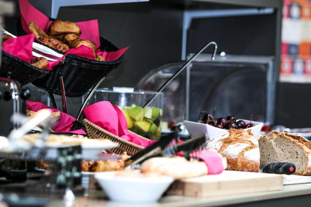 Hôtel Vic Eiffel - Resim 23