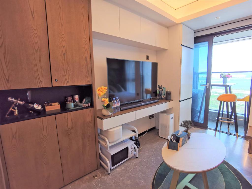 Kuchyň nebo kuchyňský kout v ubytování Interact China Fine Condo - Shenzhen Bay