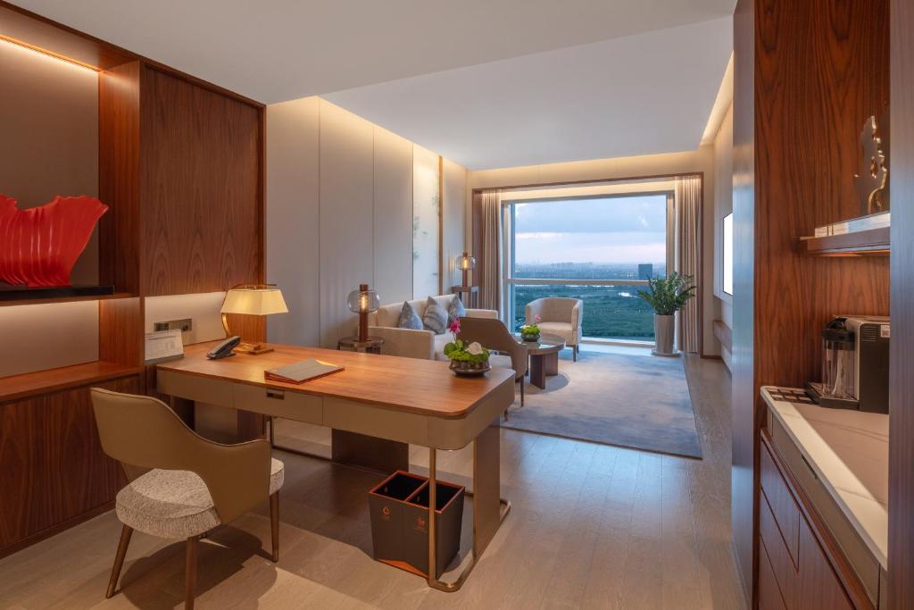 Suzhou International Conference Hotel - Deluxe Suite