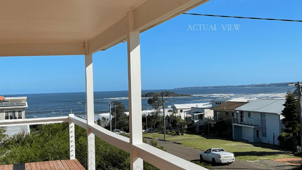 Surfers Delight Beach House, Manyana (updated prices 2024)