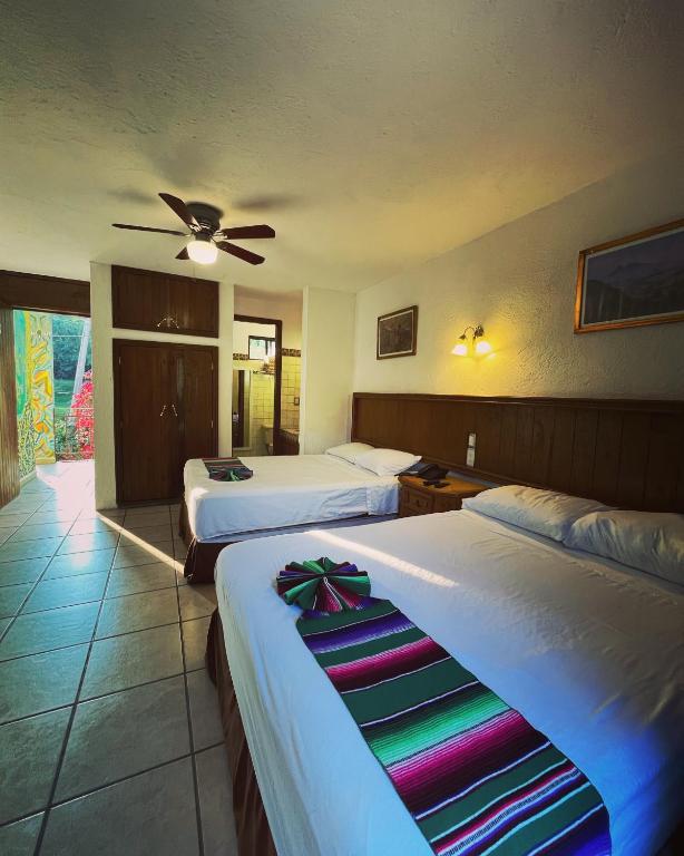 Hotel Hacienda Ventana del Cielo - Viervoudige Kamer Met Uitzicht Op De Tuin