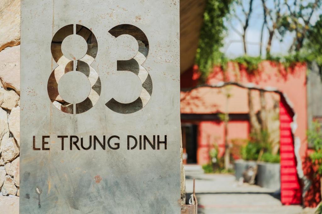 Chứng chỉ, giải thưởng, bảng hiệu hoặc các tài liệu khác trưng bày tại TRUONG PHU HOUSE - HOTEL & APARTMENT