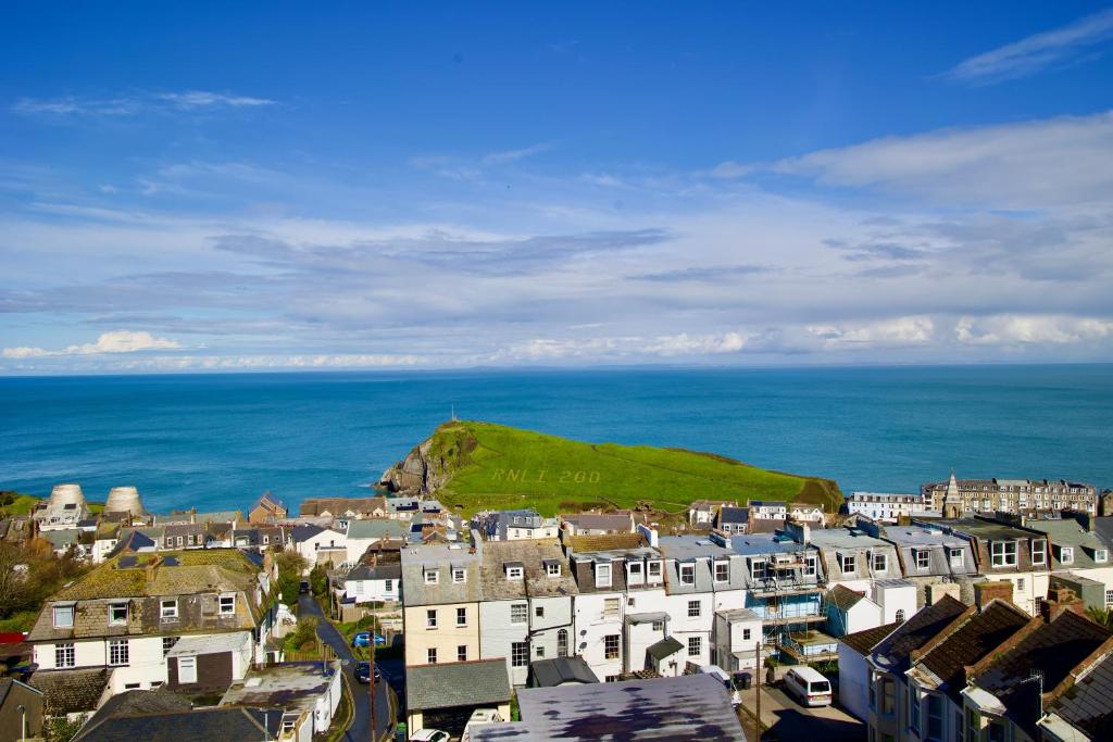 Fotografie z fotogalerie ubytování Combe Hill Apartments v destinaci Ilfracombe
