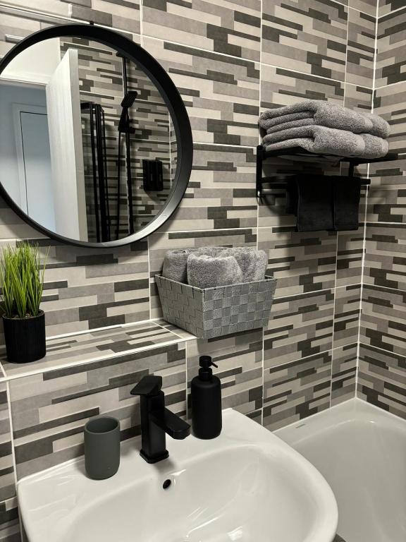 Bagno di Stylish home in Linlithgow with free parking