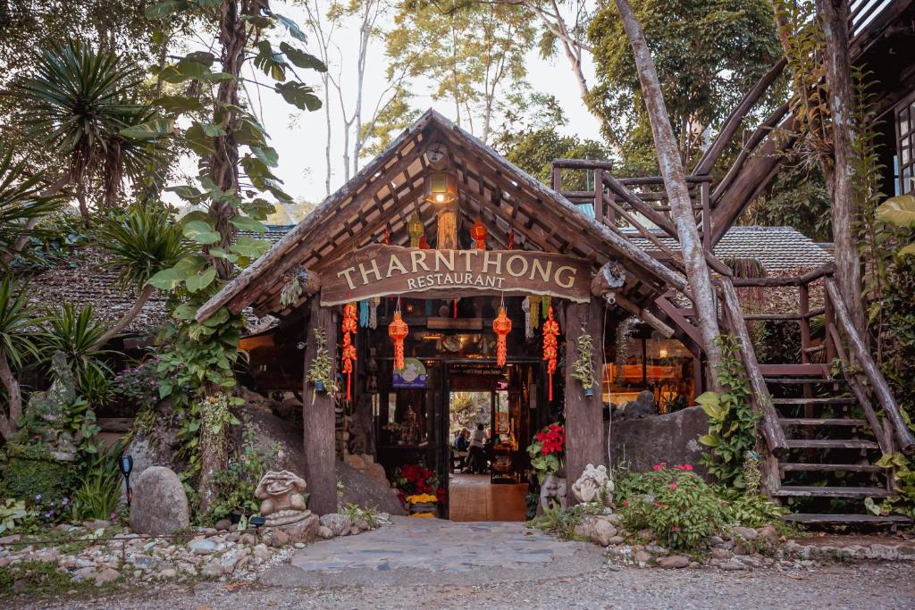 Zahrada ubytování ธารทอง ลอดจ์ Tharnthong Lodge