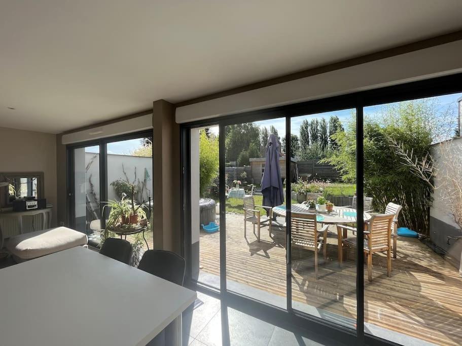 La maison d’Emma et son jardin tout près de Lille - Three-Bedroom House