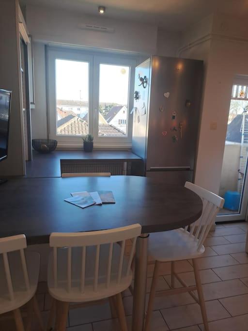 Appartement proche centre-ville, parking gratuit – photo 11