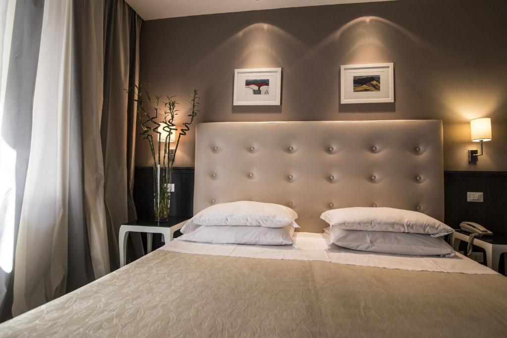 
Superior Triple Room
