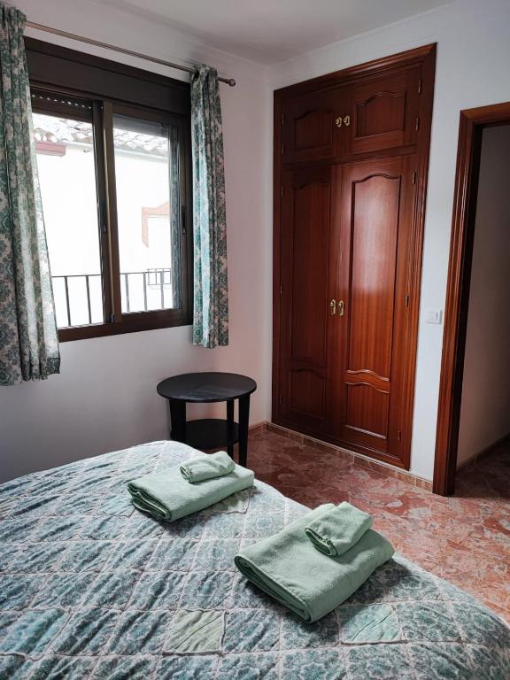 Postel nebo postele na pokoji v ubytování Casa Blanca w sercu Andaluzji / Finca / Village House