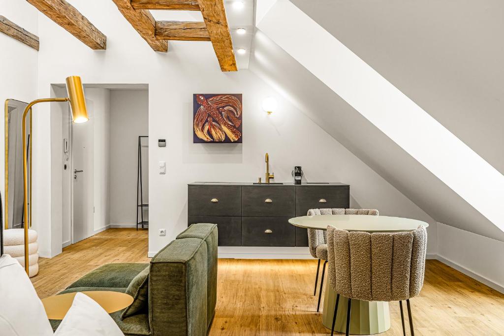 kalm stay - a design Aparthotel - Resim 18