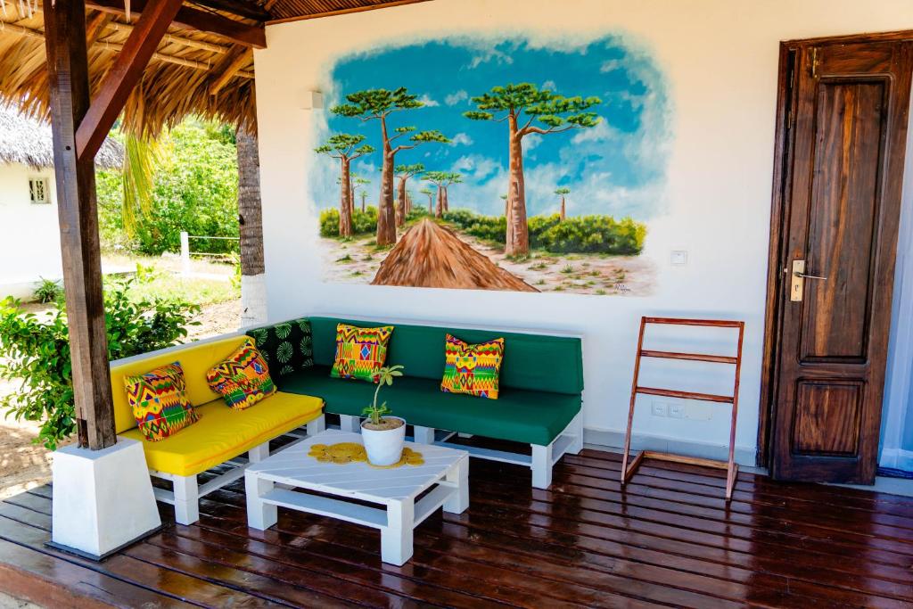 Long Beach Resort, Nosy Be - Bungalow - Frente De Playa