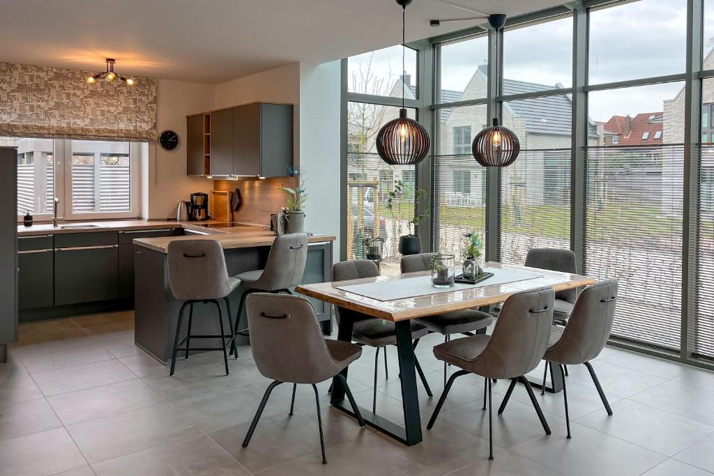 Kuchyň nebo kuchyňský kout v ubytování Ferienhaus Liegeplatz Dangast