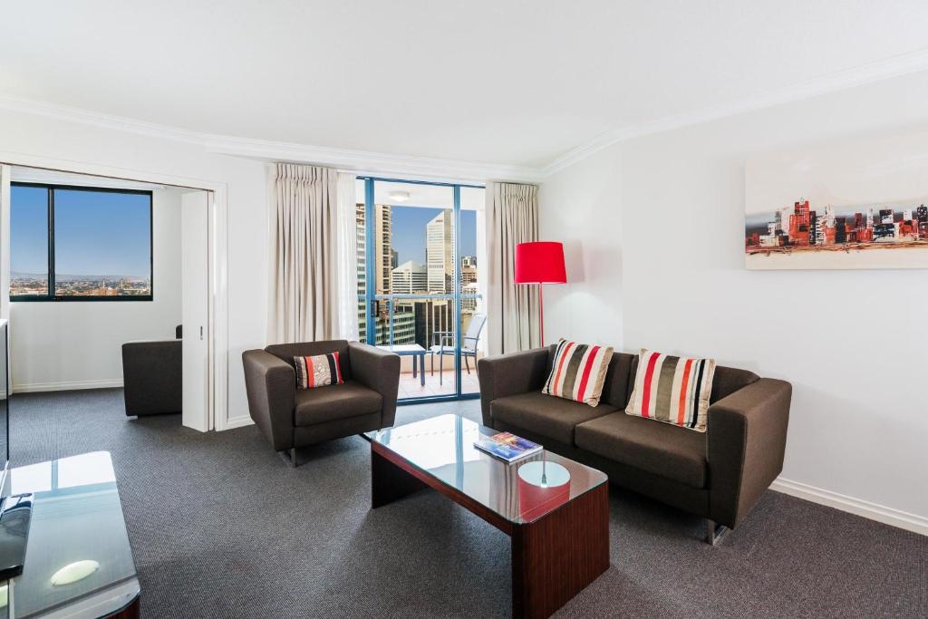 Mantra on Queen - Resim 26