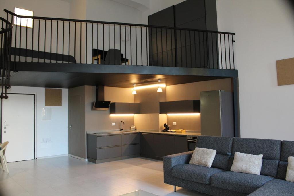 Η κουζίνα ή μικρή κουζίνα στο Milan Space Loft - Apartment close to M5 subway - Free Parking - Sky & Netflix TV
