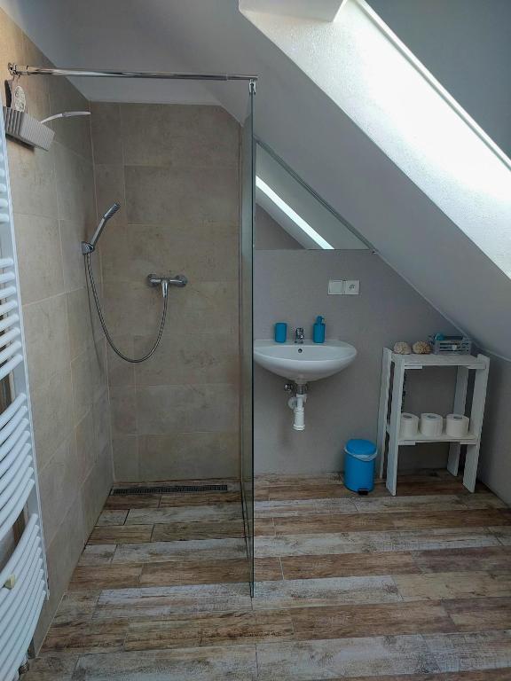 Koupelna v ubytování Apartmány Pod Koulí