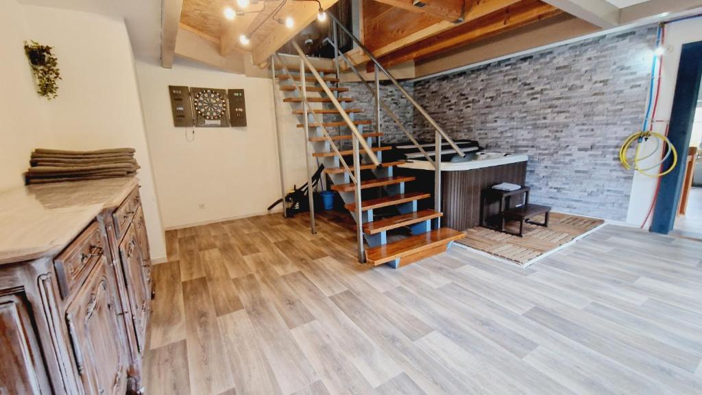 Φωτογραφία από το άλμπουμ του Hangy Haut & spa σε Fresse-sur-Moselle