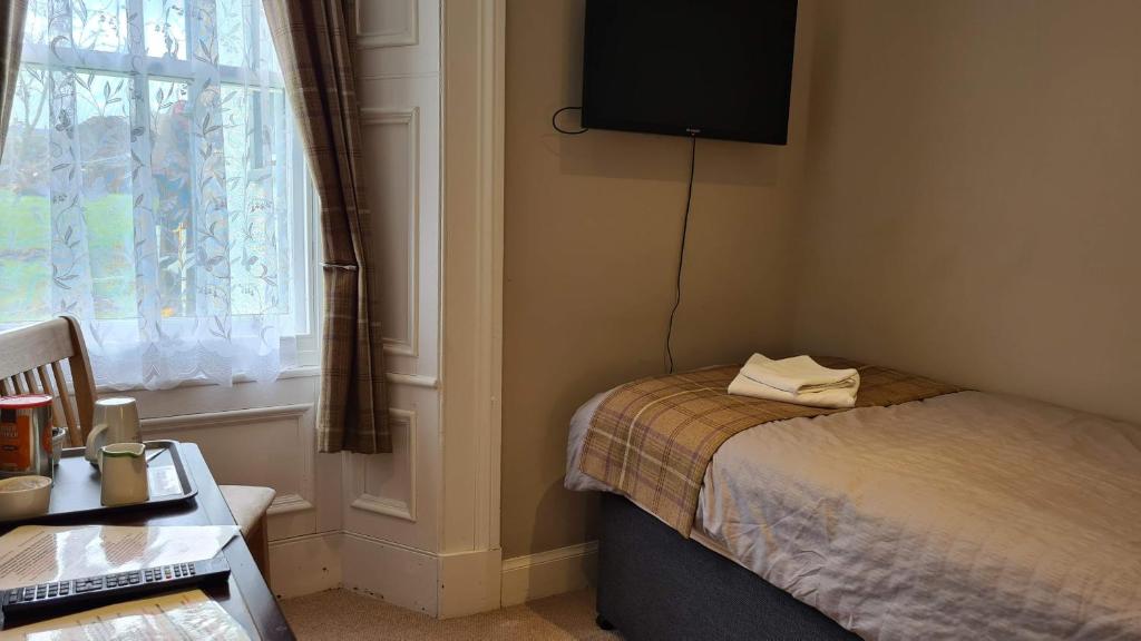 Glenisla Hotel 7