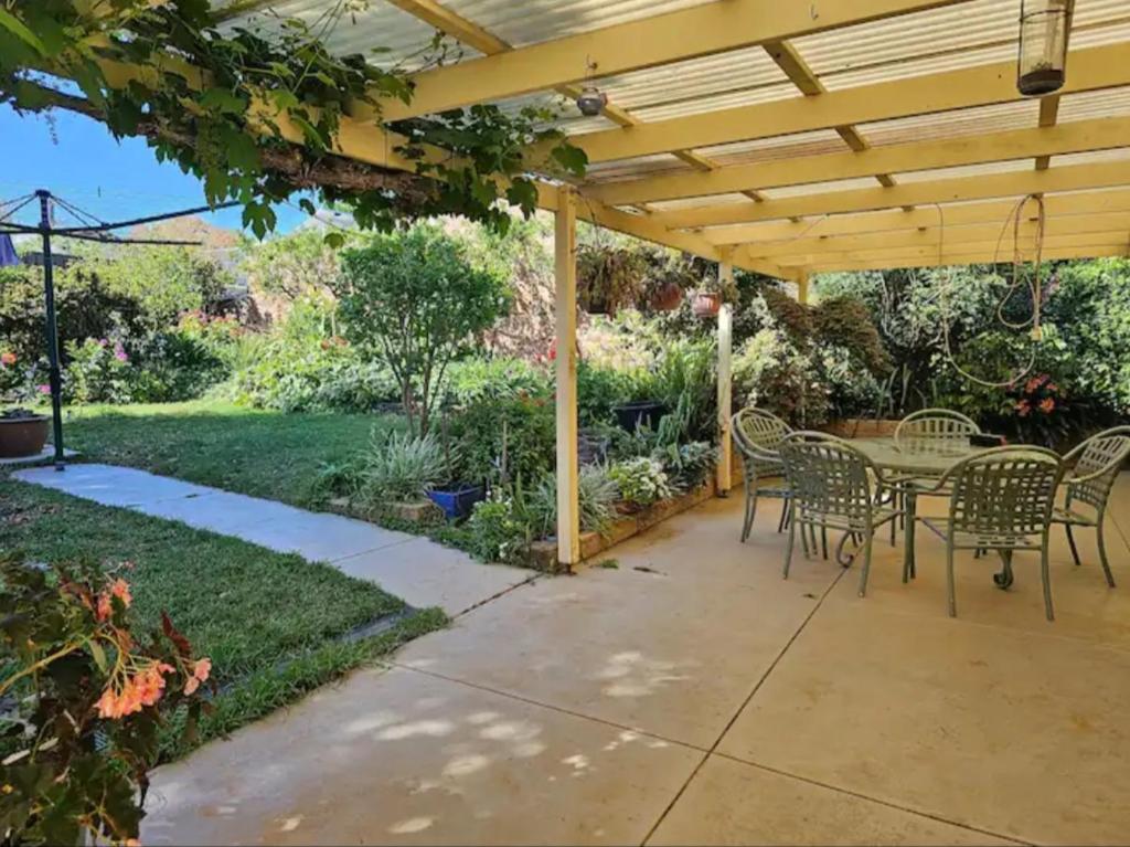 Cosy Unit at Modbury - Housity