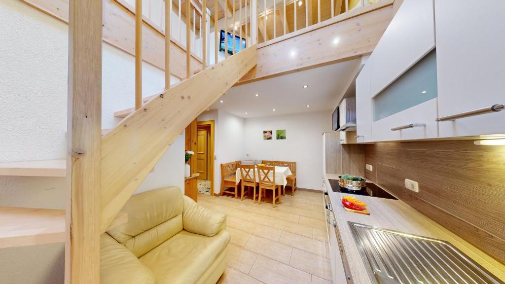 Kuchyň nebo kuchyňský kout v ubytování Appartements Hofer