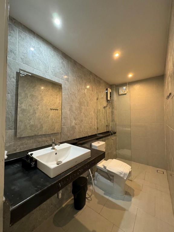 One More Space - Resim 26