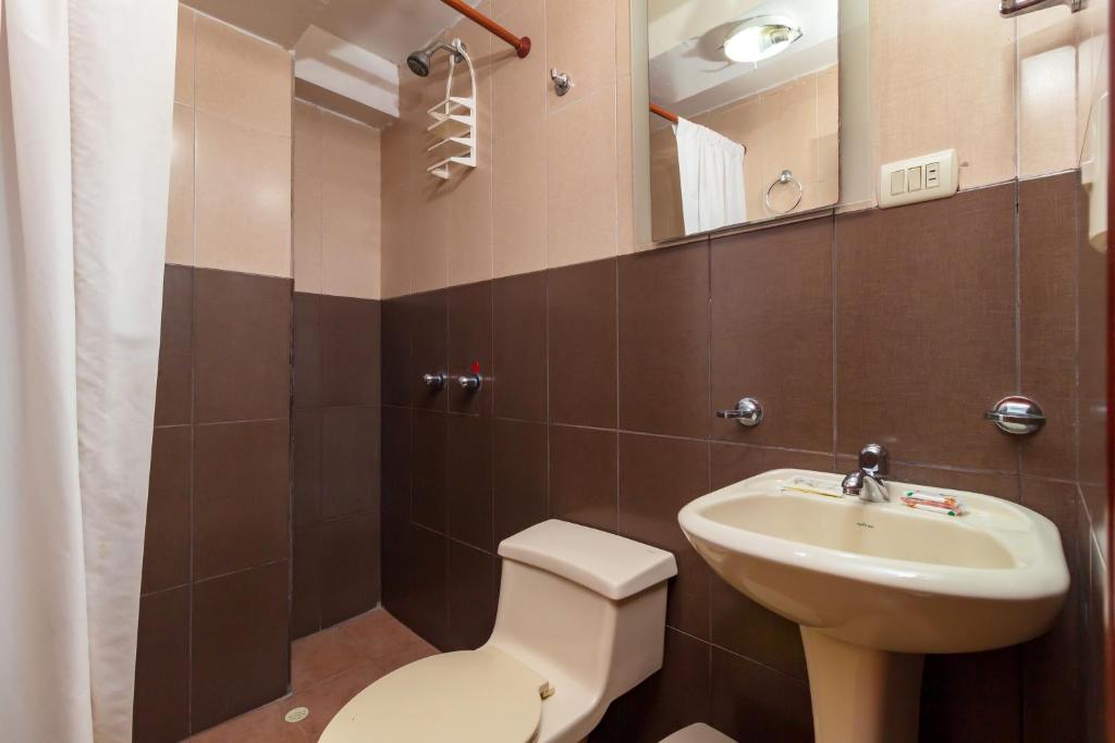 Koupelna v ubytování Hotel Elvita Spa
