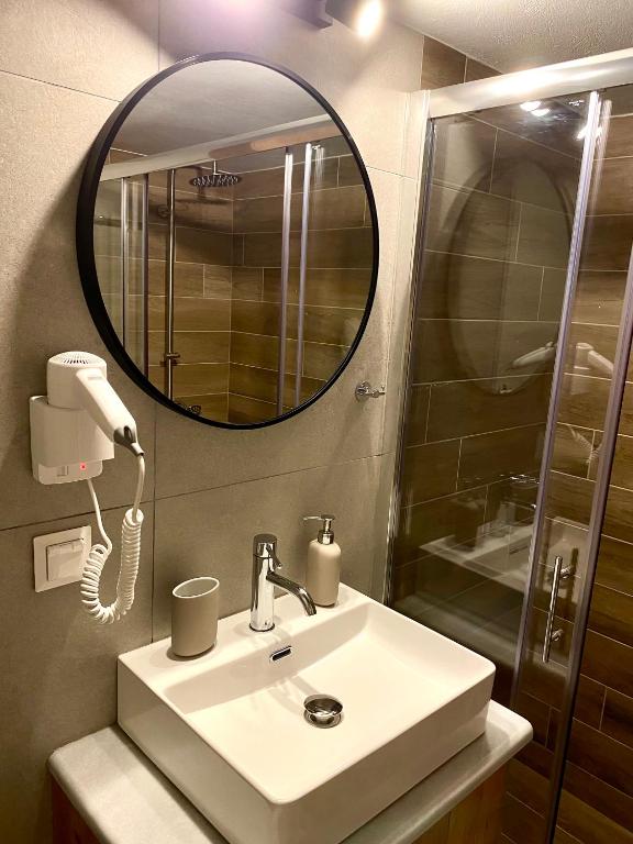 Aphrodite's Apartments - 14