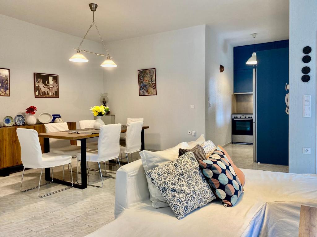 Aphrodite's Apartments - 10