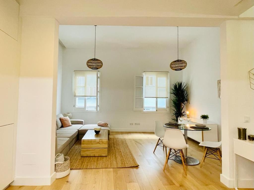 Mia's Apartment