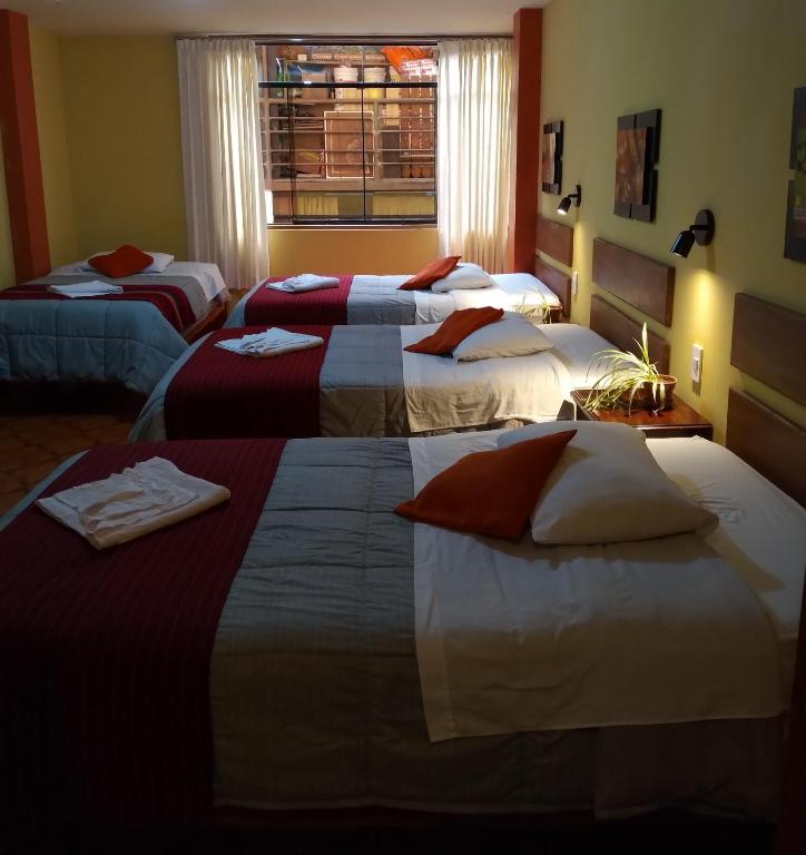 Hospedaje Del Carmen - Quadruple Room With Private Bathroom