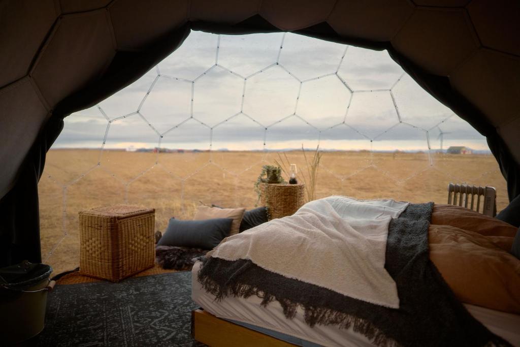 Postel nebo postele na pokoji v ubytování Helja Stay Glamping Domes