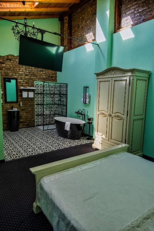 JMR Royal - 