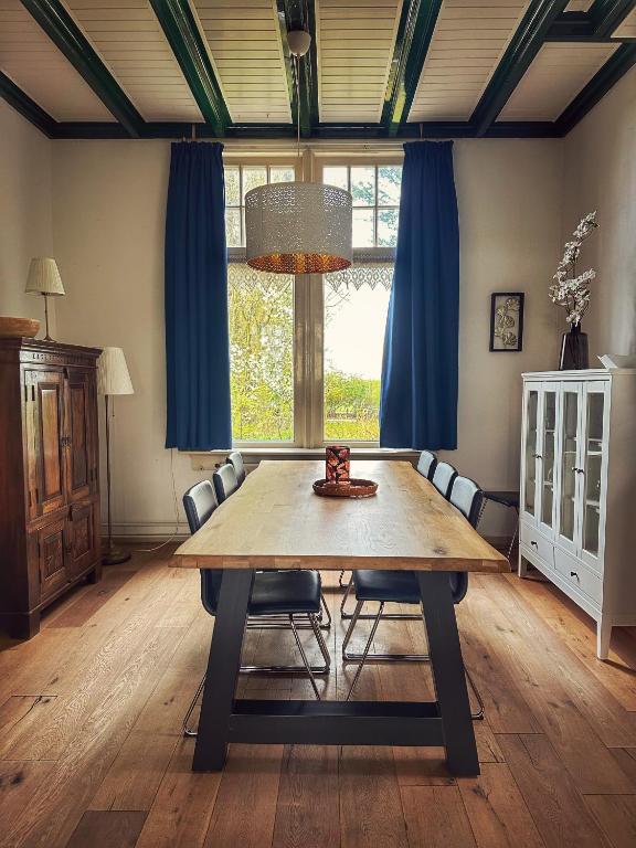 Fotografie z fotogalerie ubytování Huize Adriana v destinaci Wolphaartsdijk