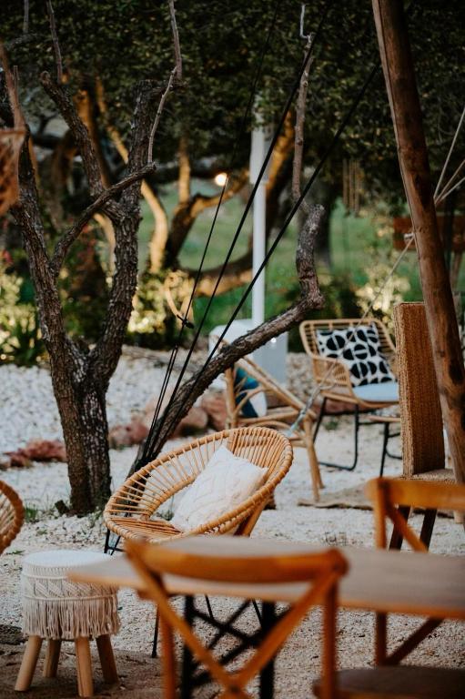 Photo de la galerie de l'établissement Le castel de fies, à Solliès-Pont