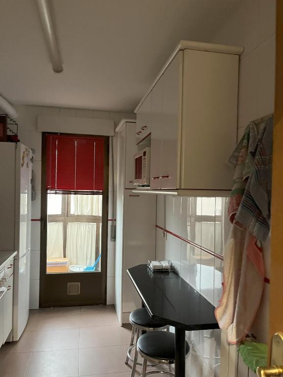 TV a/nebo společenská místnost v ubytování MYM Vivienda Ávila, buena situación. VUT-AV-00805