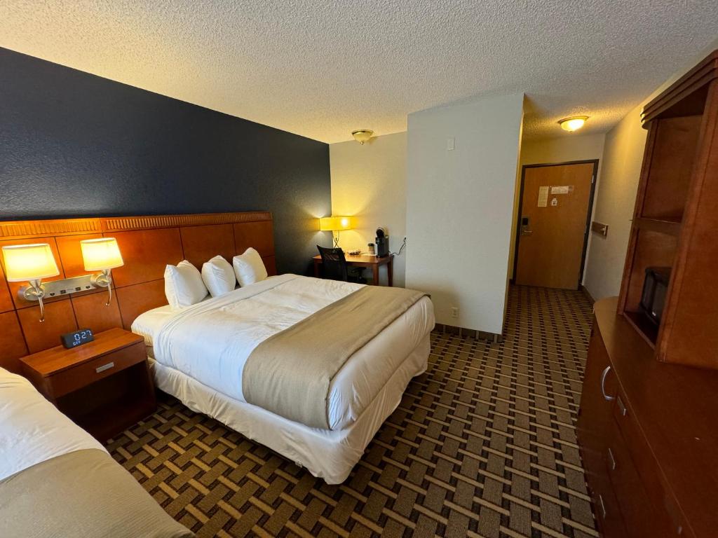 Crossroads Hotel - 双人间