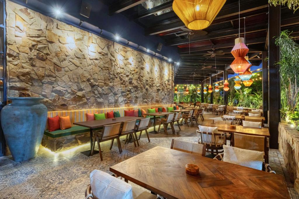 Restaurace v ubytování Ashley Tugu Tani Menteng